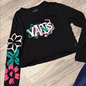 Vans Black Crop Top with Vibrant Floral Sleeve